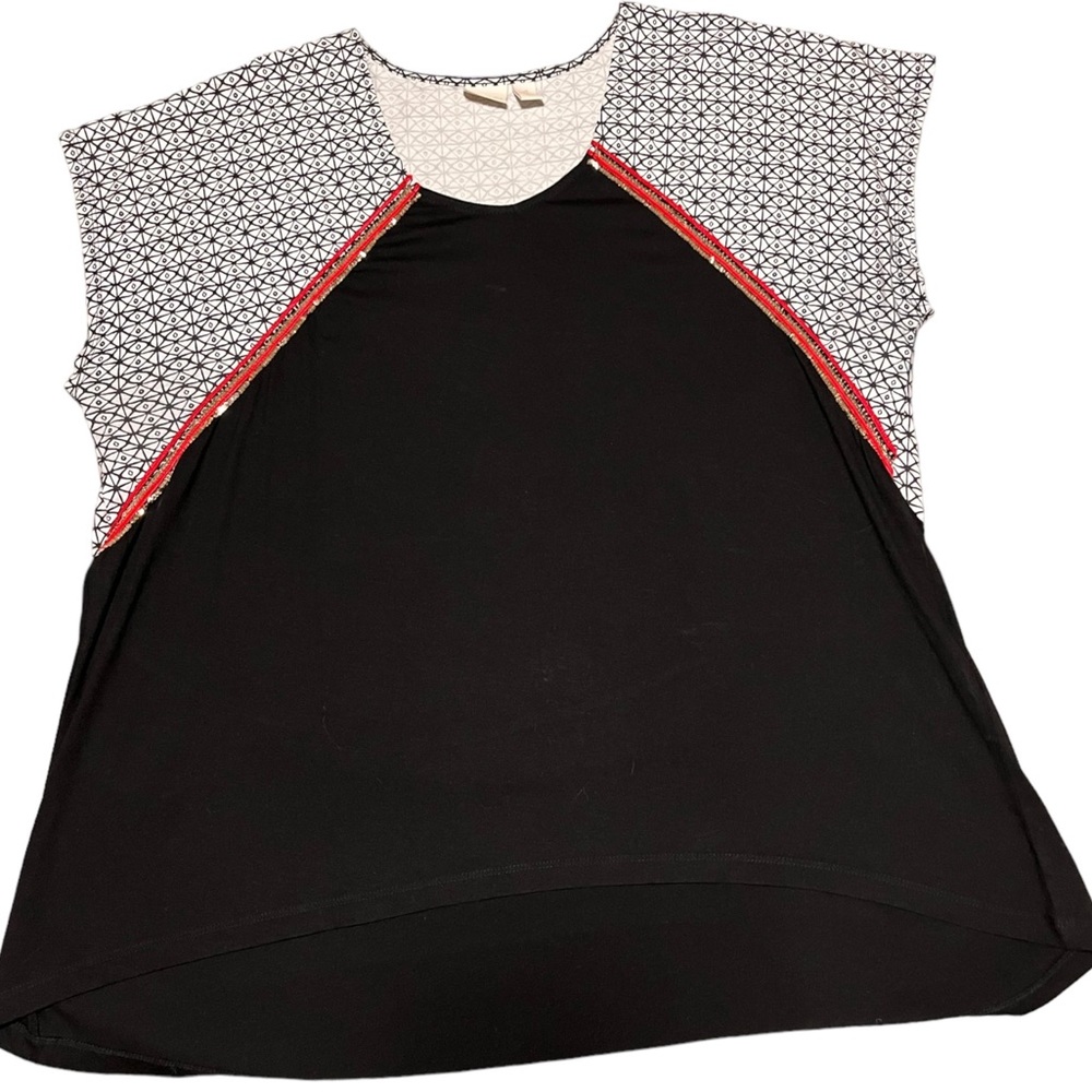 4X Chico’s Tora Sequined Black Tee